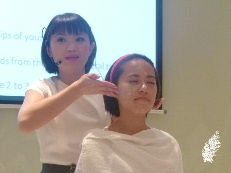 L’occitane “Glow With Youth” Immortelle Brightening Hands-On Workshop