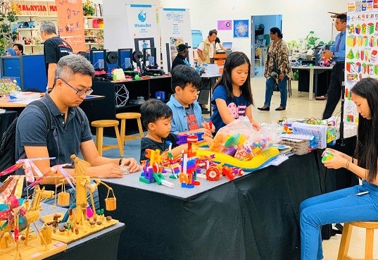 Educational Workshops At Stem 4All Makerspace Level 4 Da Men Mall