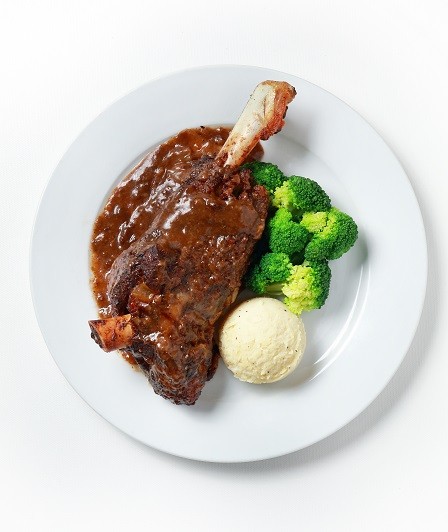 Lamb Shank with Mashed Potato & Broccoli