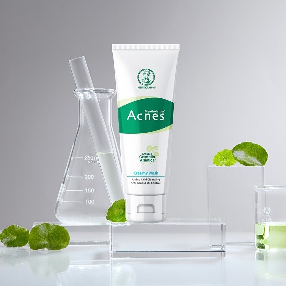 acnes-creamy-wash-lifestyle