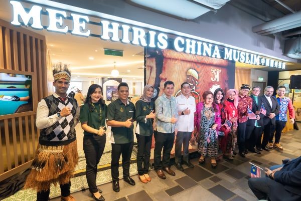 A Taste Of Freedom: Celebrating Malaysia’s Independence With Mee Hiris China Muslim